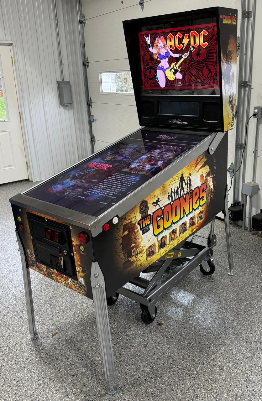 goonies-full-size-cabinet